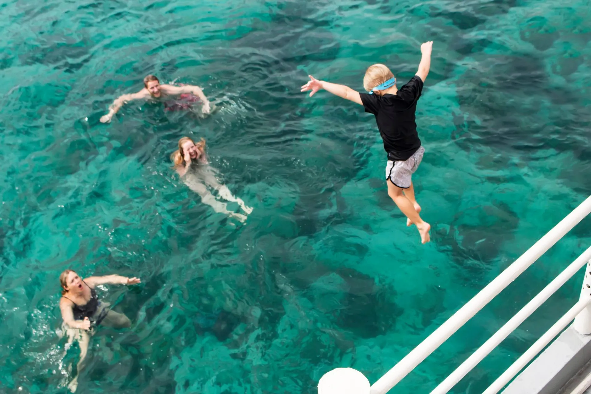 Day Tour I Coral Fishing Experience at South Island I Phu Quoc
